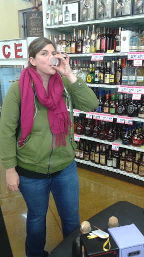 Liquor Store «Rose City Liquor Store», reviews and photos, 7253 NE Sandy Blvd, Portland, OR 97213, USA