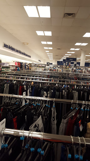 Department Store «Marshalls», reviews and photos, 795 Montauk Hwy, West Babylon, NY 11704, USA