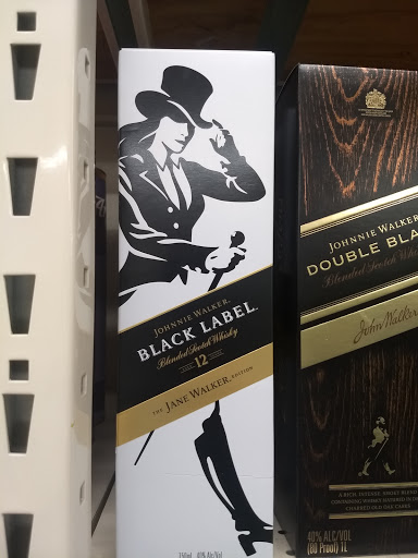 Liquor Store «Circus Wines Beer & Spirits», reviews and photos, 56 Newman Springs Rd, Red Bank, NJ 07701, USA