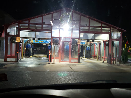 Daybreak Car Wash en Berlin