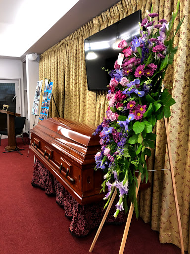 Funeral Home «Chapman Funeral Homes», reviews and photos, 51 E Huntington Dr, Arcadia, CA 91006, USA