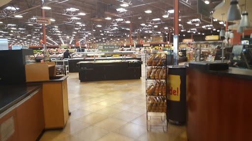 Supermarket «Giant Eagle Supermarket», reviews and photos, 7939 Day Dr, Cleveland, OH 44129, USA