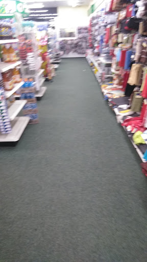Dollar Store «Dollar Tree», reviews and photos, 4474 W Shaw Ave, Fresno, CA 93722, USA