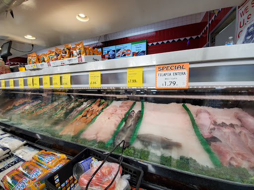 Supermarket «Morelia Supermarket», reviews and photos, 7300 N Western Ave, Chicago, IL 60645, USA