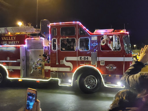 Pet Supply Store «Mud Bay», reviews and photos, 24107 SE Kent Kangley Rd, Maple Valley, WA 98038, USA