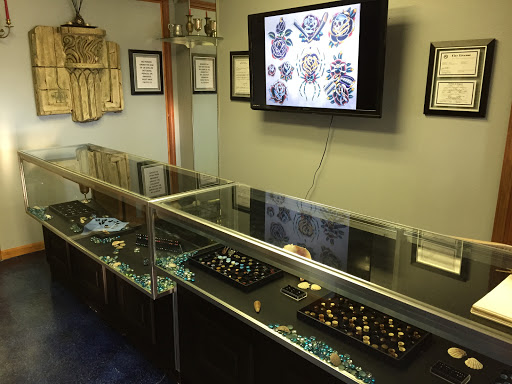 Tattoo Shop «Devine Designs Tattoo Emporium», reviews and photos, 1524 Porter Wagoner Blvd, West Plains, MO 65775, USA