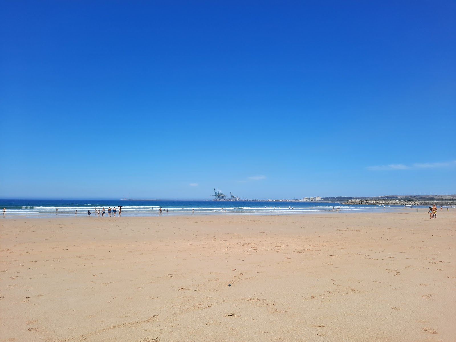 Praia de Sao Torpes'in fotoğrafı düz ve uzun ile birlikte