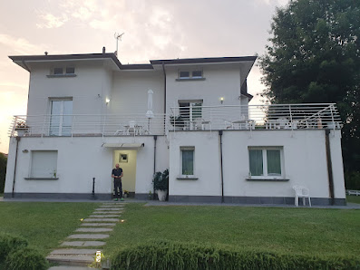B & B Casa di Lia Via Vittorio Veneto, 23, 22060 Carugo CO, Italia