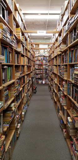 Used Book Store «Tacoma Book Center», reviews and photos, 324 E 26th St, Tacoma, WA 98421, USA