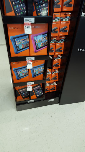 Department Store «Target», reviews and photos, 300 Clydesdale Trail, Medina, MN 55340, USA