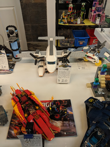 Toy Store «Bricks & Minifigs Portland», reviews and photos, 3040 NE Sandy Blvd, Portland, OR 97232, USA