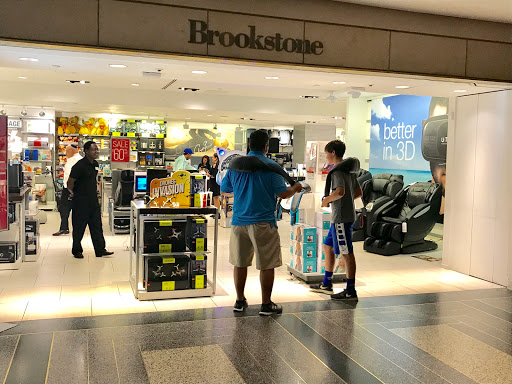 Gift Shop «Brookstone», reviews and photos, 30 Rockefeller Plaza, New York, NY 10112, USA