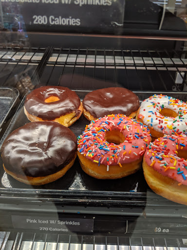 Grocery Store «Giant Food», reviews and photos, 10400 Old Georgetown Rd, Bethesda, MD 20814, USA