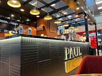 Atmosphère du Sandwicherie PAUL à Paray-Vieille-Poste - n°6