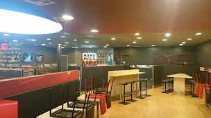 Photo n°37 de KFC Montpellier Prés D'arènes à Montpellier ()