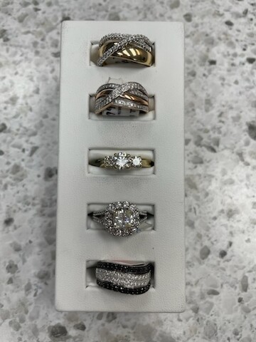 Jeweler «Boyson Jewelry», reviews and photos, 4701 1st Ave SE #4, Cedar Rapids, IA 52402, USA