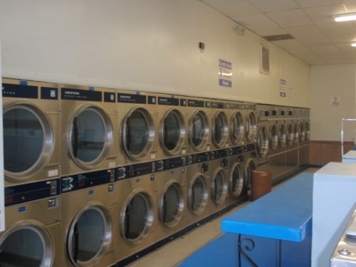 Laundromat «Battlefield Blvd. Laundry Land Laundromat», reviews and photos, 237 Battlefield Blvd S, Chesapeake, VA 23320, USA