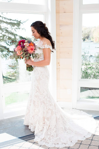Bridal Shop «A Savvy Bride», reviews and photos, 17700 W Capitol Dr, Brookfield, WI 53045, USA