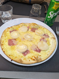 Plats et boissons du Pizzeria Pizza Fénelon à Sarlat-la-Canéda - n°13