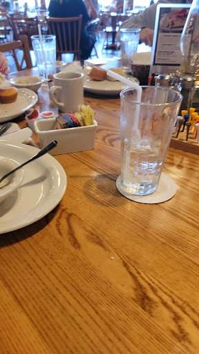 American Restaurant «Cracker Barrel Old Country Store», reviews and photos, 236 Pauline Dr, York, PA 17402, USA