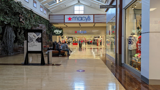 Shopping Mall «Gurnee Mills», reviews and photos, 6170 W Grand Ave, Gurnee, IL 60031, USA