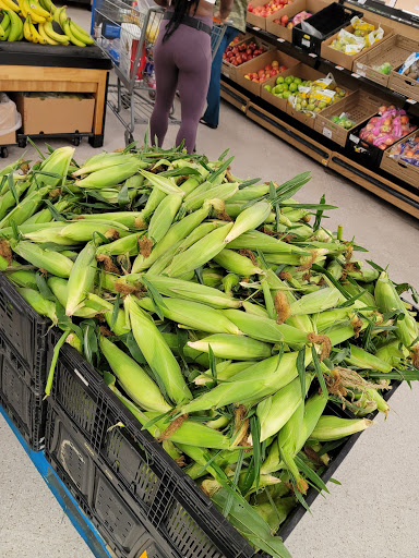 Department Store «Walmart Supercenter», reviews and photos, 9300 NW 77th Ave, Hialeah Gardens, FL 33016, USA
