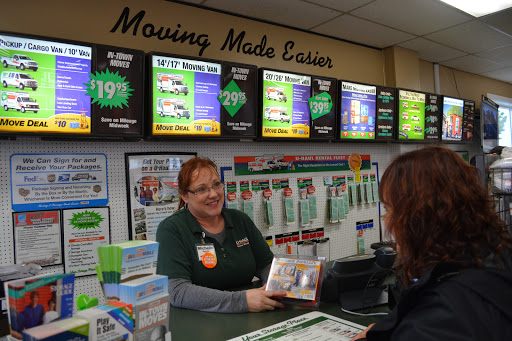 Truck Rental Agency «U-Haul Moving & Storage of Milwaukie», reviews and photos, 14310 SE McLoughlin Blvd, Milwaukie, OR 97267, USA