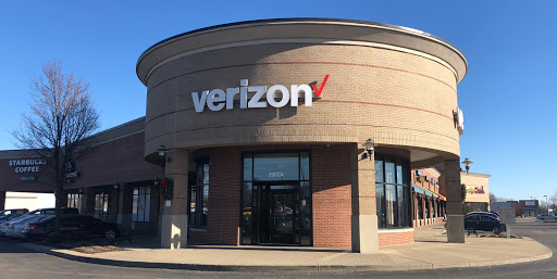 Cell Phone Store «Verizon», reviews and photos, 29024 Gratiot Ave, Roseville, MI 48066, USA
