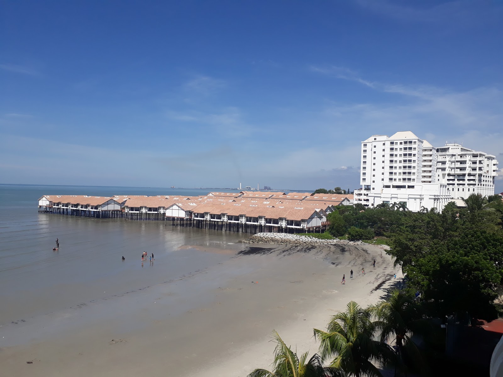 Fotografija Tanjung Beach z visok stopnjo čistoče