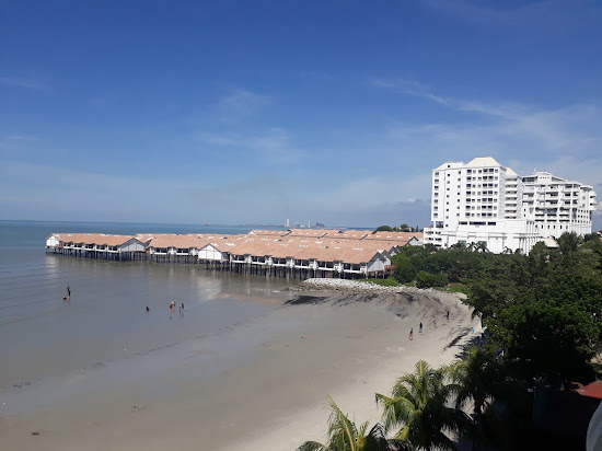 Tanjung Beach