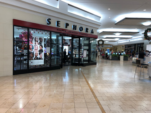 Cosmetics Store «SEPHORA», reviews and photos, 2414 E Sunrise Blvd #2204, Fort Lauderdale, FL 33304, USA
