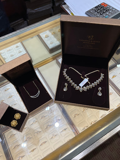 Jeweler «Khanna & Sons Jewelers», reviews and photos, 800 E Chatham St, Cary, NC 27511, USA