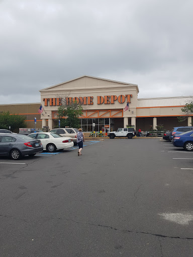Home Improvement Store «The Home Depot», reviews and photos, 80 Buckland Hills Dr, Manchester, CT 06042, USA