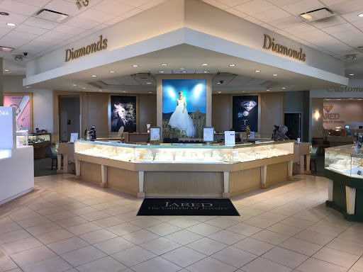 Jewelry Store «Jared The Galleria of Jewelry», reviews and photos, 451 W 14 Mile Rd, Madison Heights, MI 48071, USA