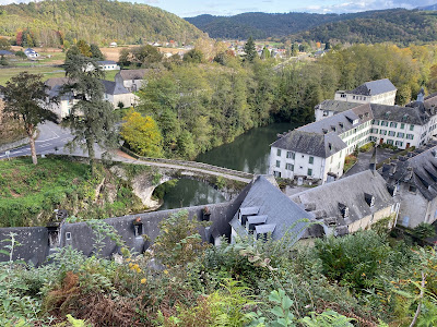 Calvaire et chemin de croix extérieur à Lestelle-Bétharram