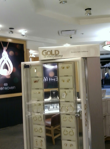 Jewelry Store «Kay Jewelers», reviews and photos, 4300 Meadows Ln #111, Las Vegas, NV 89107, USA