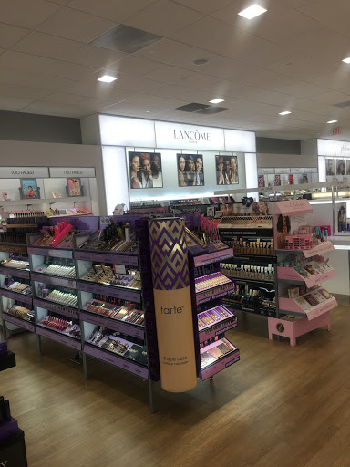 Cosmetics Store «Ulta Beauty», reviews and photos, 3839 Emery St #200, Emeryville, CA 94608, USA