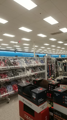 Clothing Store «Ross Dress for Less», reviews and photos, 170 E Stacy Rd, Allen, TX 75002, USA