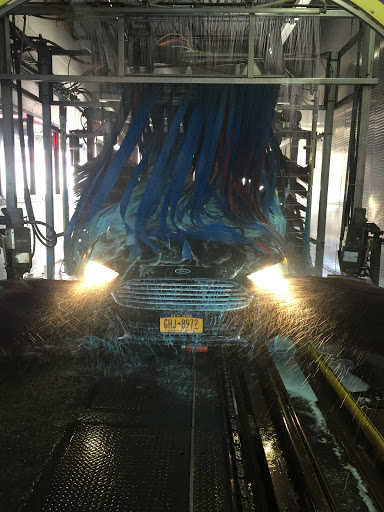 Car Wash «Viking Auto Spa, Car wash & Detailing Center», reviews and photos, 354 Hamilton Ave, Brooklyn, NY 11231, USA