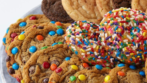 Great American Cookies & Pretzelmaker