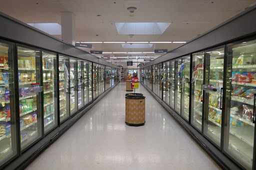 Grocery Store «Stop & Shop», reviews and photos, 1100 Massachusetts Ave, Dorchester, MA 02125, USA