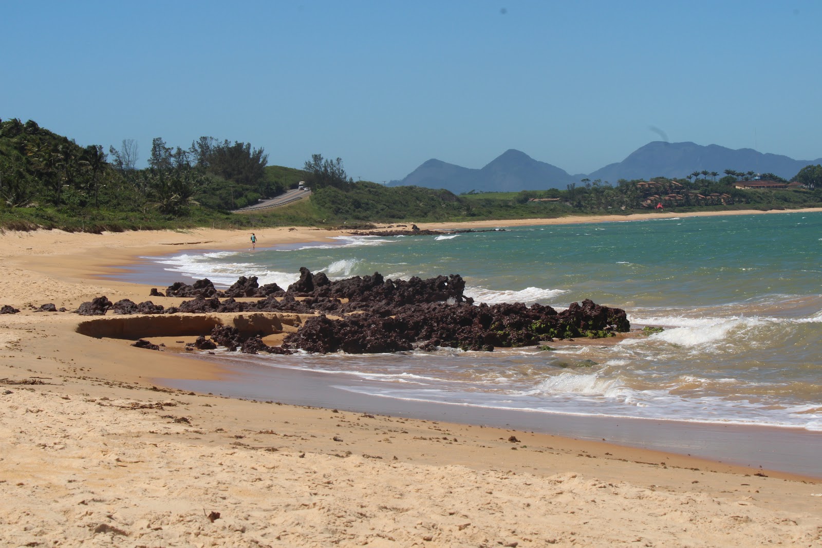 Foto von Guanabara Strand mit sehr sauber Sauberkeitsgrad