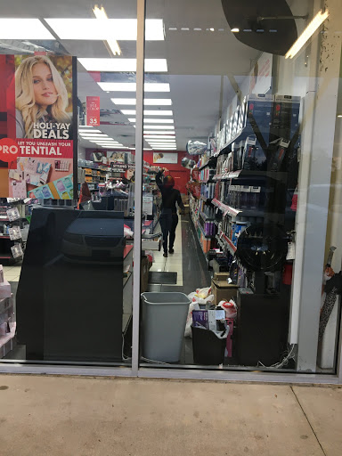 Beauty Supply Store «Sally Beauty», reviews and photos, 2104 N Frazier St #120, Conroe, TX 77301, USA