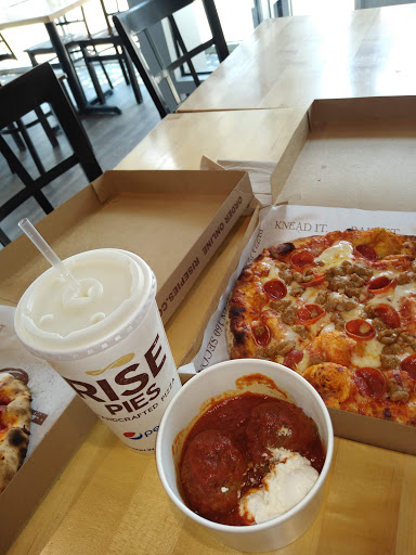 Outlet Mall «Tanger Outlet Columbus», reviews and photos, 400 South Wilson Road, Sunbury, OH 43074, USA