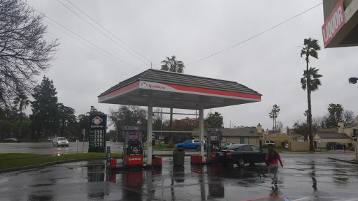 Convenience Store «Quik Stop», reviews and photos, 1721 S Cherokee Ln, Lodi, CA 95240, USA