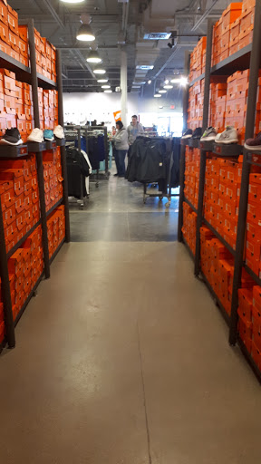 Clothing Store «Nike Factory Store», reviews and photos, 1475 N Burkhart Rd Suite C-200, Howell, MI 48855, USA