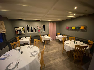 Photo n°54 de Maison LEGATE : Restaurant le Vieux Four, Hôtel Le Baudière, Spa et institut A Corps des Sens à Saint-Beauzire ()