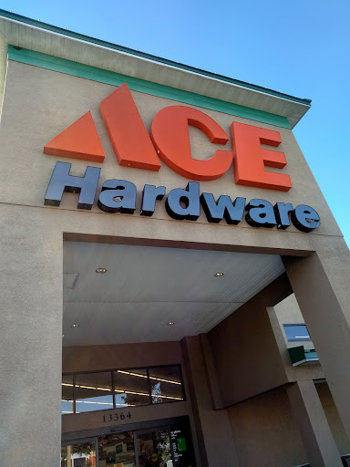 Hardware Store «Crossroads Ace Hdw/Riverview», reviews and photos, 13364 Lincoln Rd, Riverview, FL 33578, USA