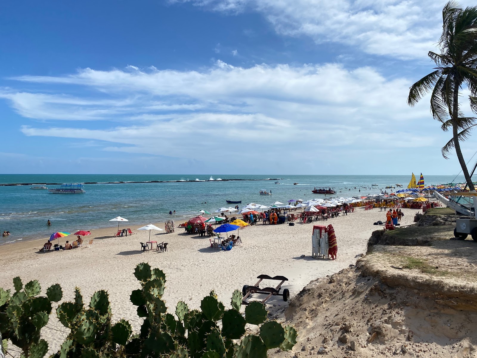 Foto van Strand van Francês en de nederzetting