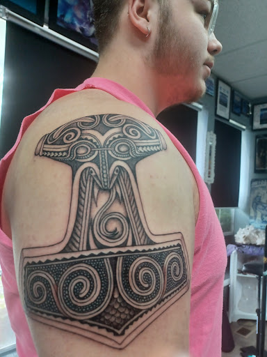 Tattoo Shop «Breaking Ink», reviews and photos, 158 NE 2nd Ave, Hillsboro, OR 97124, USA